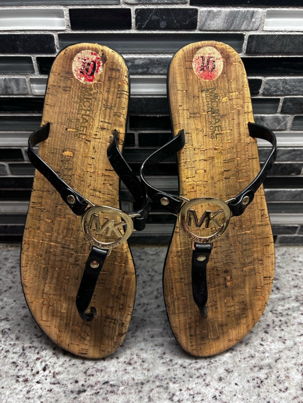Michael Kors Womens Black Cork-Trim Thong Sandals size 10